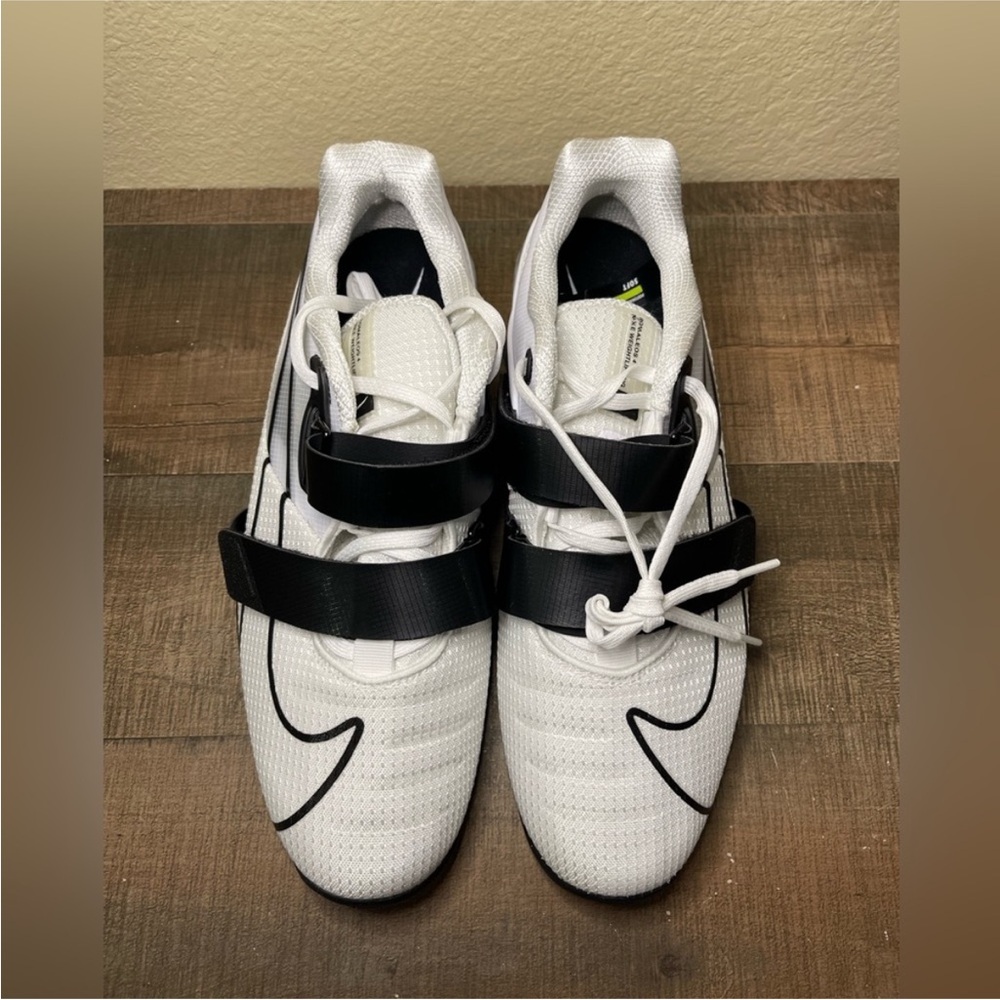 Nike Romaleos 4 "White Black" Weight Lifting Shoes - Size 9 Men.